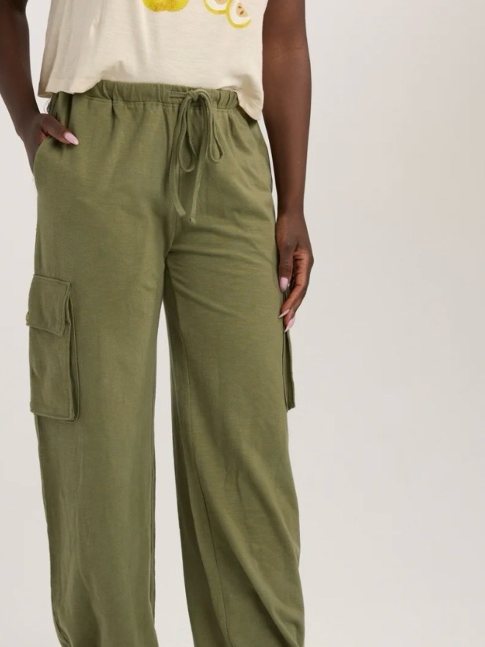 Olive Cargo Joggers with Drawstring Waist GREAT QUALITY
NWT!